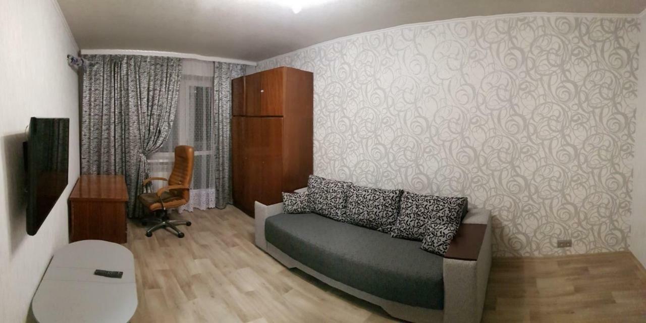 Сozy Appartment Near Metro Station "23 Avgusta" Харков Екстериор снимка
